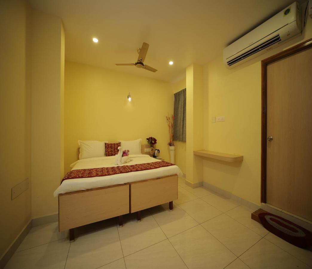 Nadanam Inn ปอนดิเชอรี ภายนอก รูปภาพ