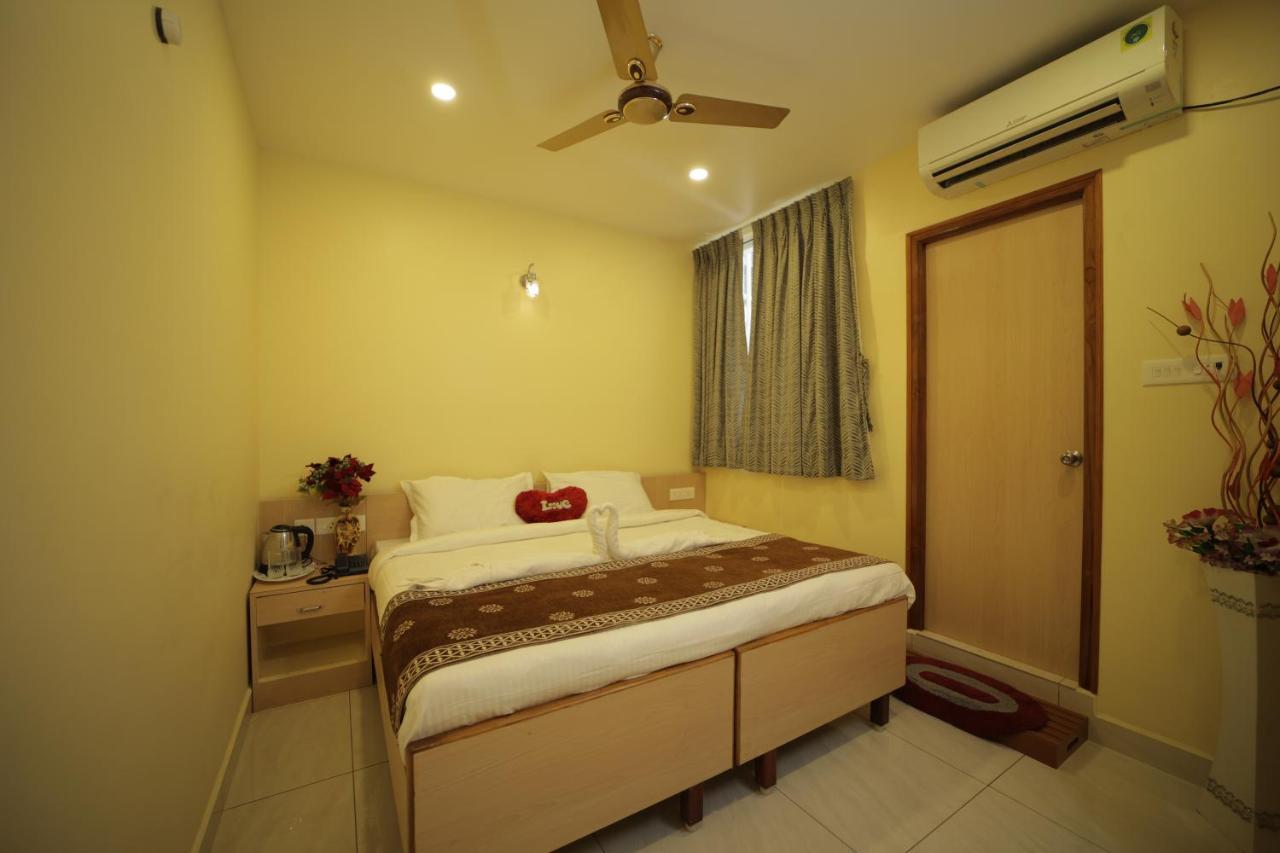 Nadanam Inn ปอนดิเชอรี ภายนอก รูปภาพ
