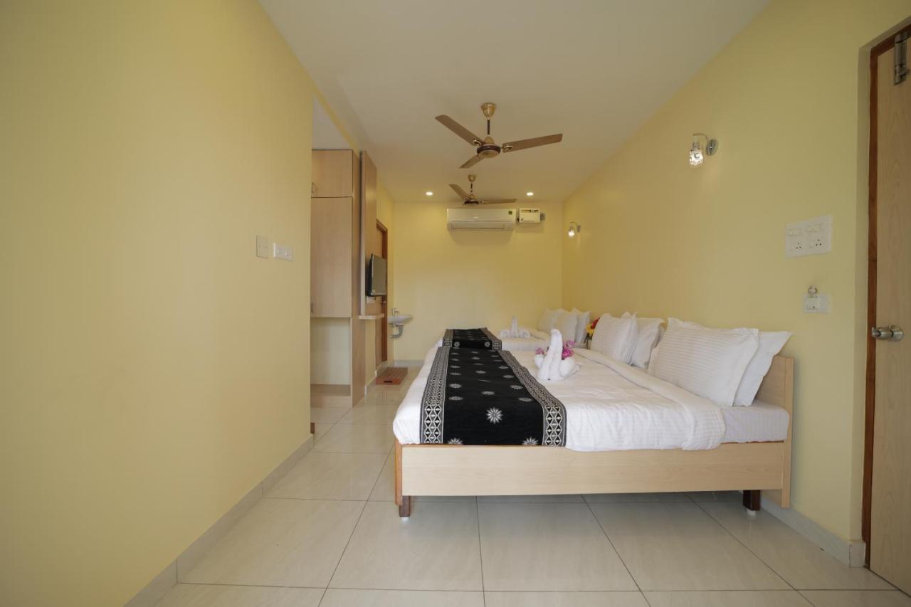 Nadanam Inn ปอนดิเชอรี ภายนอก รูปภาพ