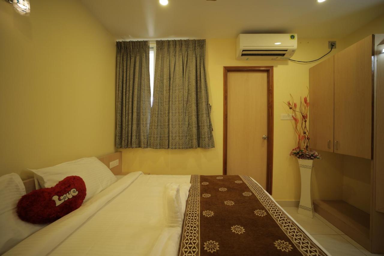 Nadanam Inn ปอนดิเชอรี ภายนอก รูปภาพ