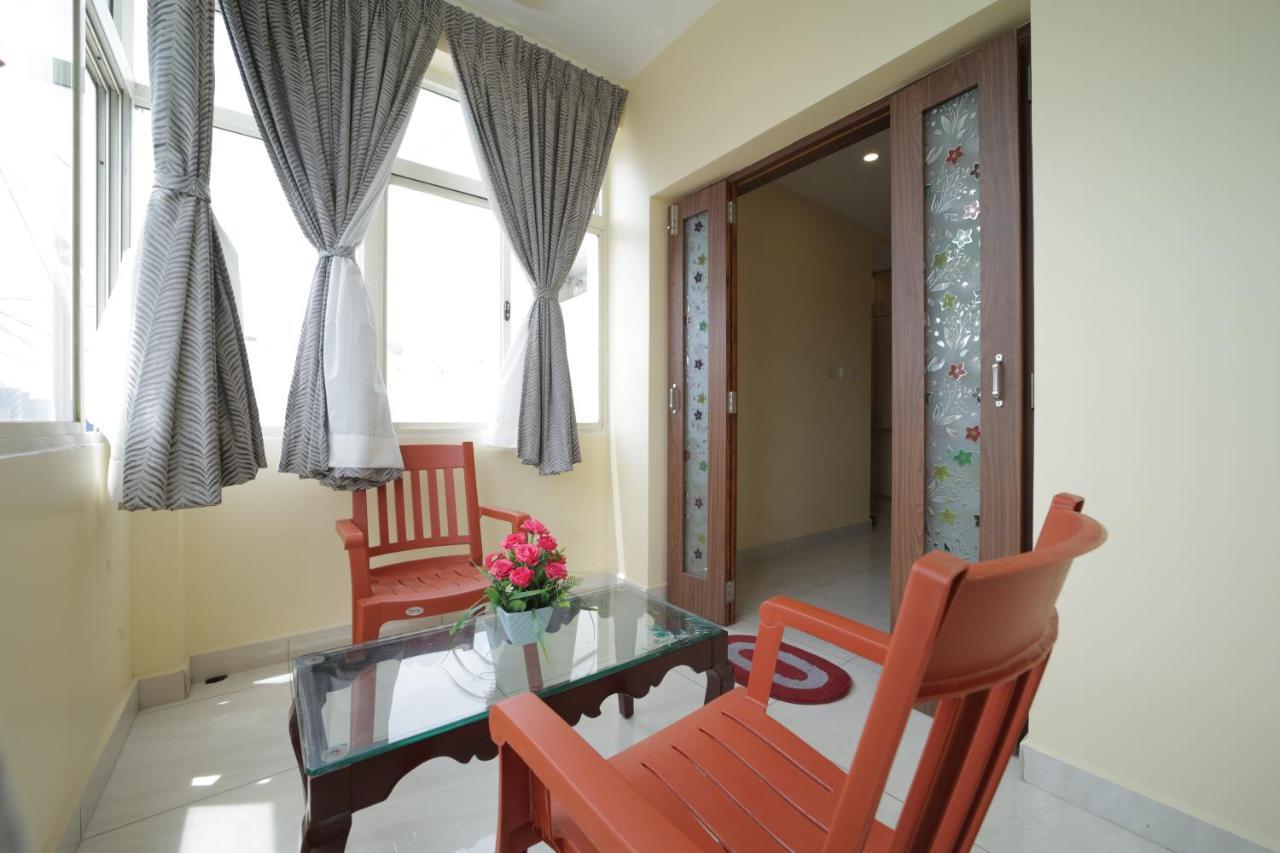 Nadanam Inn ปอนดิเชอรี ภายนอก รูปภาพ